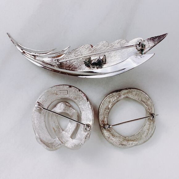 VTG Signed Trifari Coro BSK Silver Tone Brooch Lot Mid Century Rhinestone PinSet - Picture 14 of 16